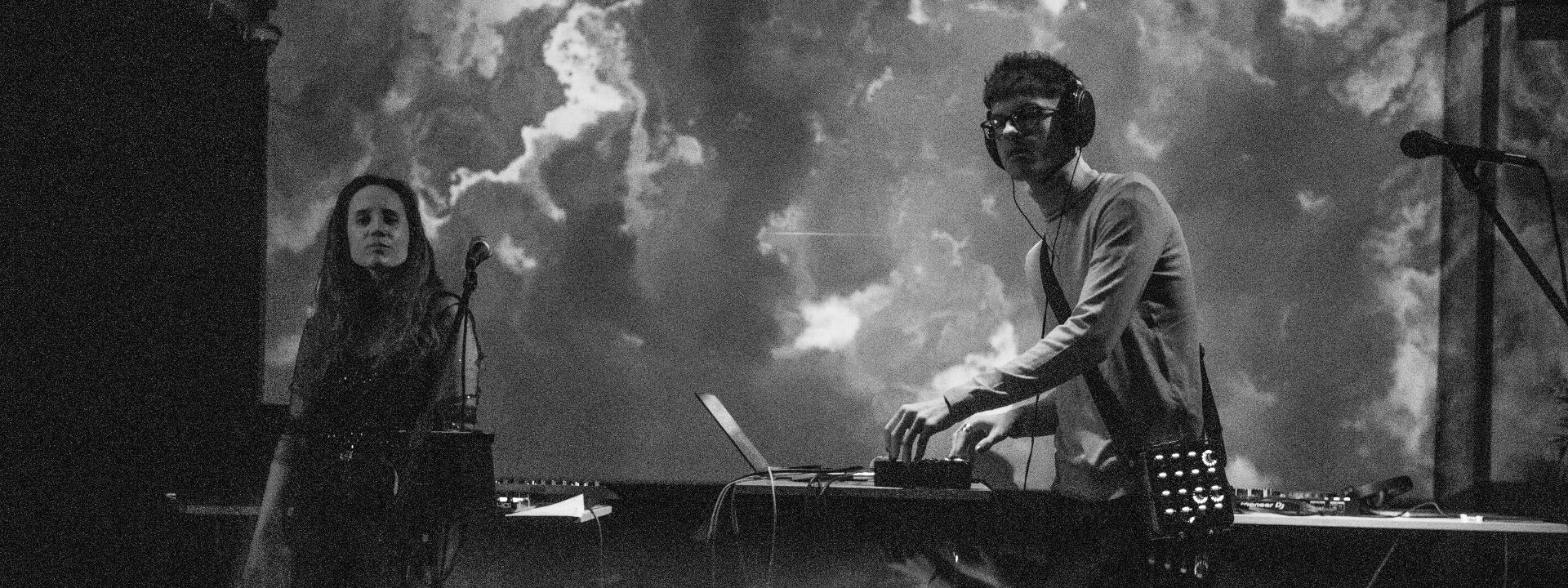 Ben Leavez • Lemezbemutato 01